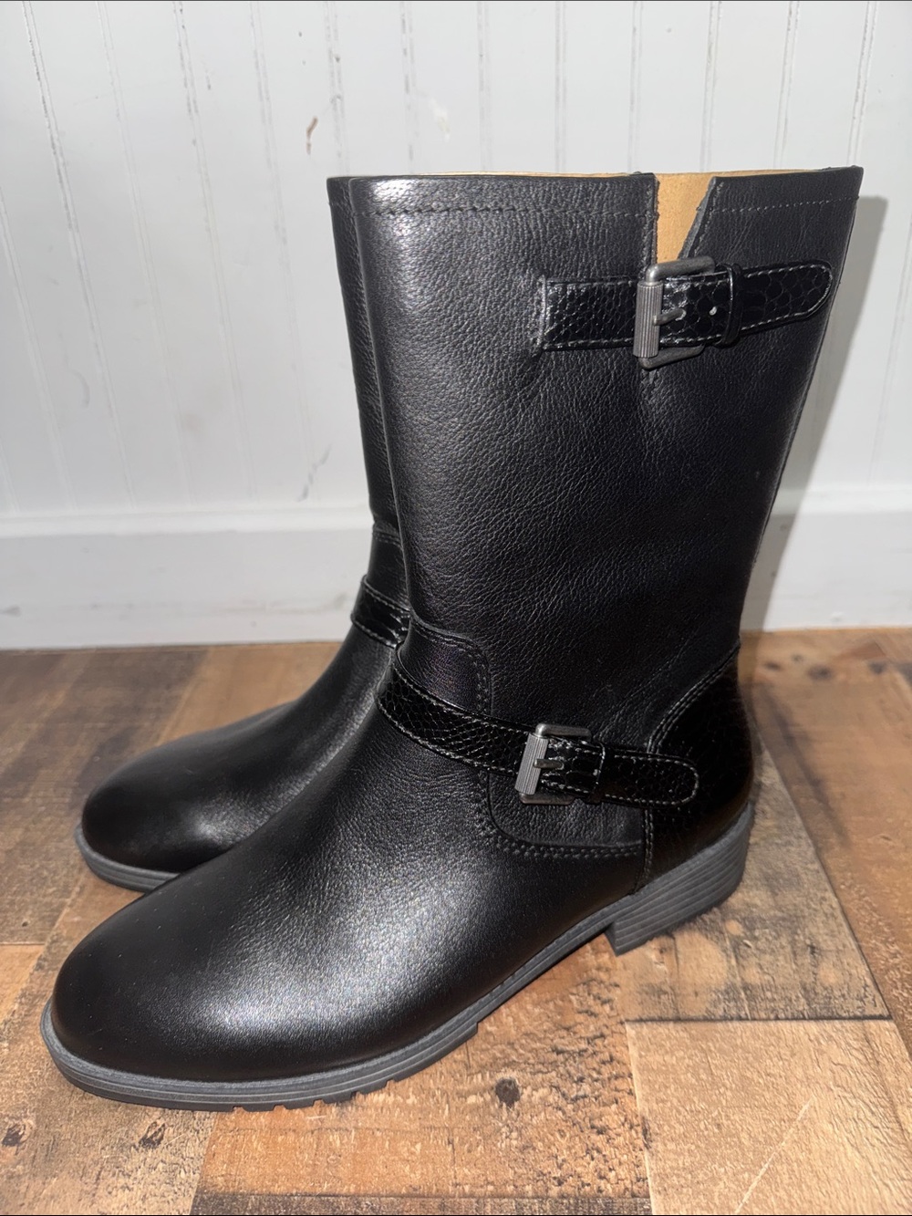 Naturalizer moto boots mid calf black leather 9 wide Genna